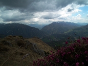 47 Vista su Val Taleggio e Sornadello...
